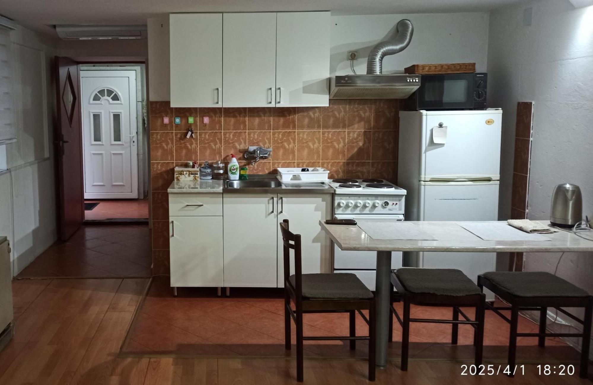Apartman Oaza Olja Белград Экстерьер фото